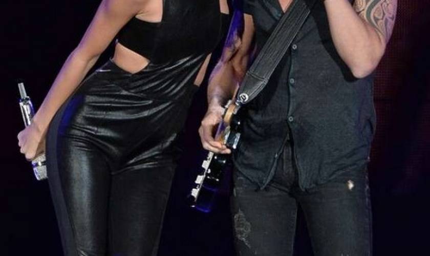 Taylor Swift Can’t Calm Down After Keith Urban “Flawlessly” Covers “Lover”