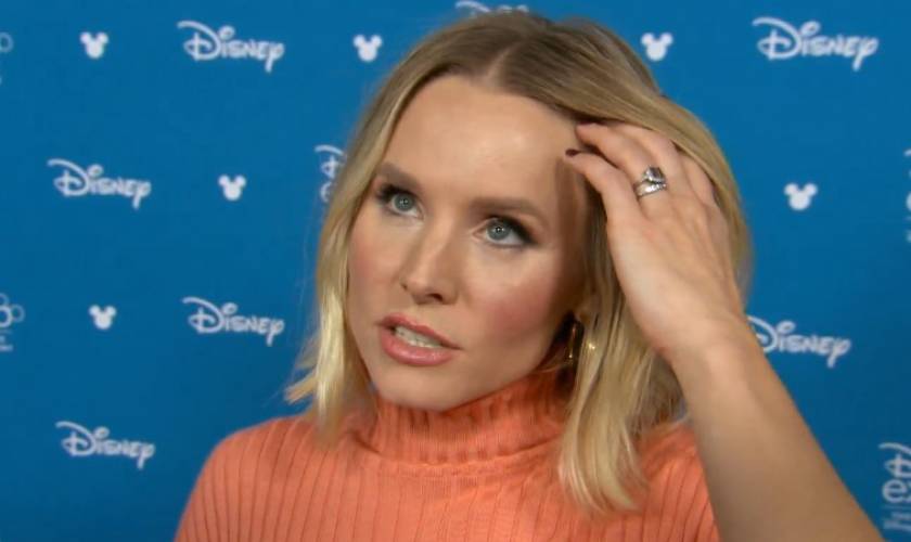 Kristen Bell Is On a Mission To Rescue Frozen’s Anna and Elsa From Disneyland