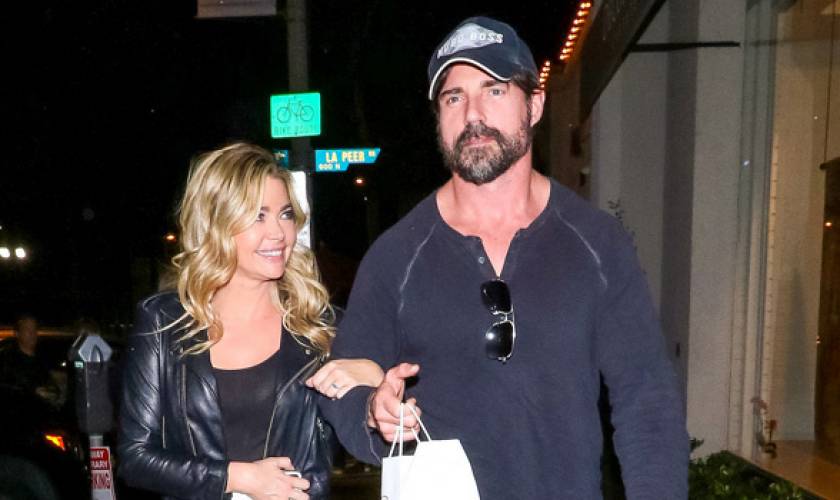 Denise Richards Goes Makeup-Free WhileCuddling With Her Hunky Husband AaronPhypers In Montana